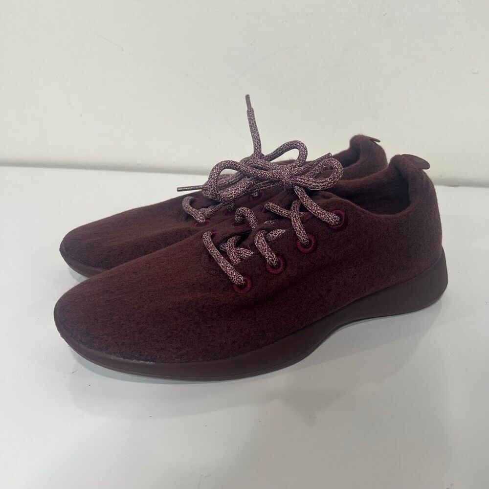 AllBirds Wool Runners Burgundy Purple Sneakers Sz 9